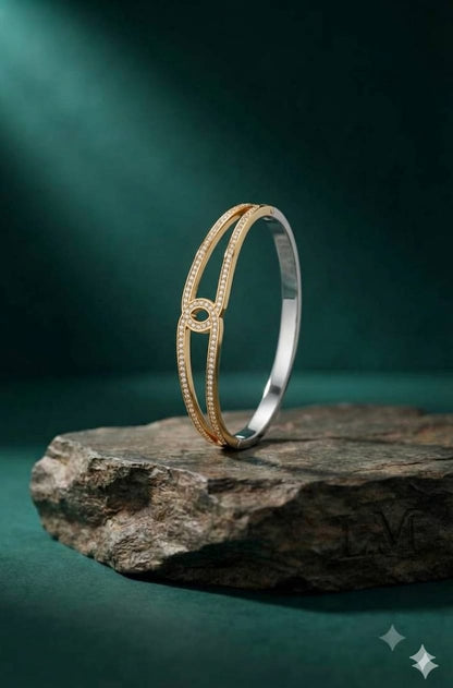Aurelia Loop bracelet