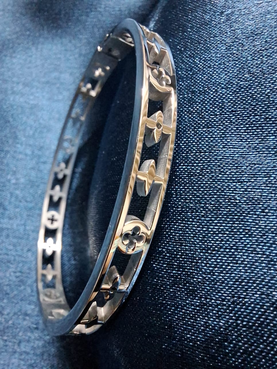 Mosaic bracelet