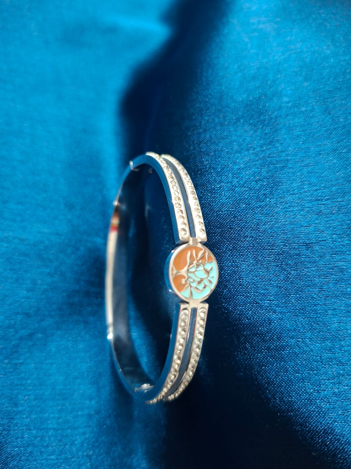 Enamelled flora bangle