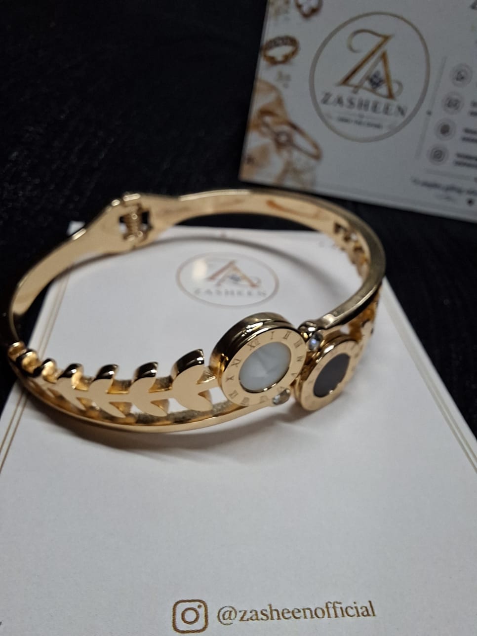 Gold openable bracelet GOB2