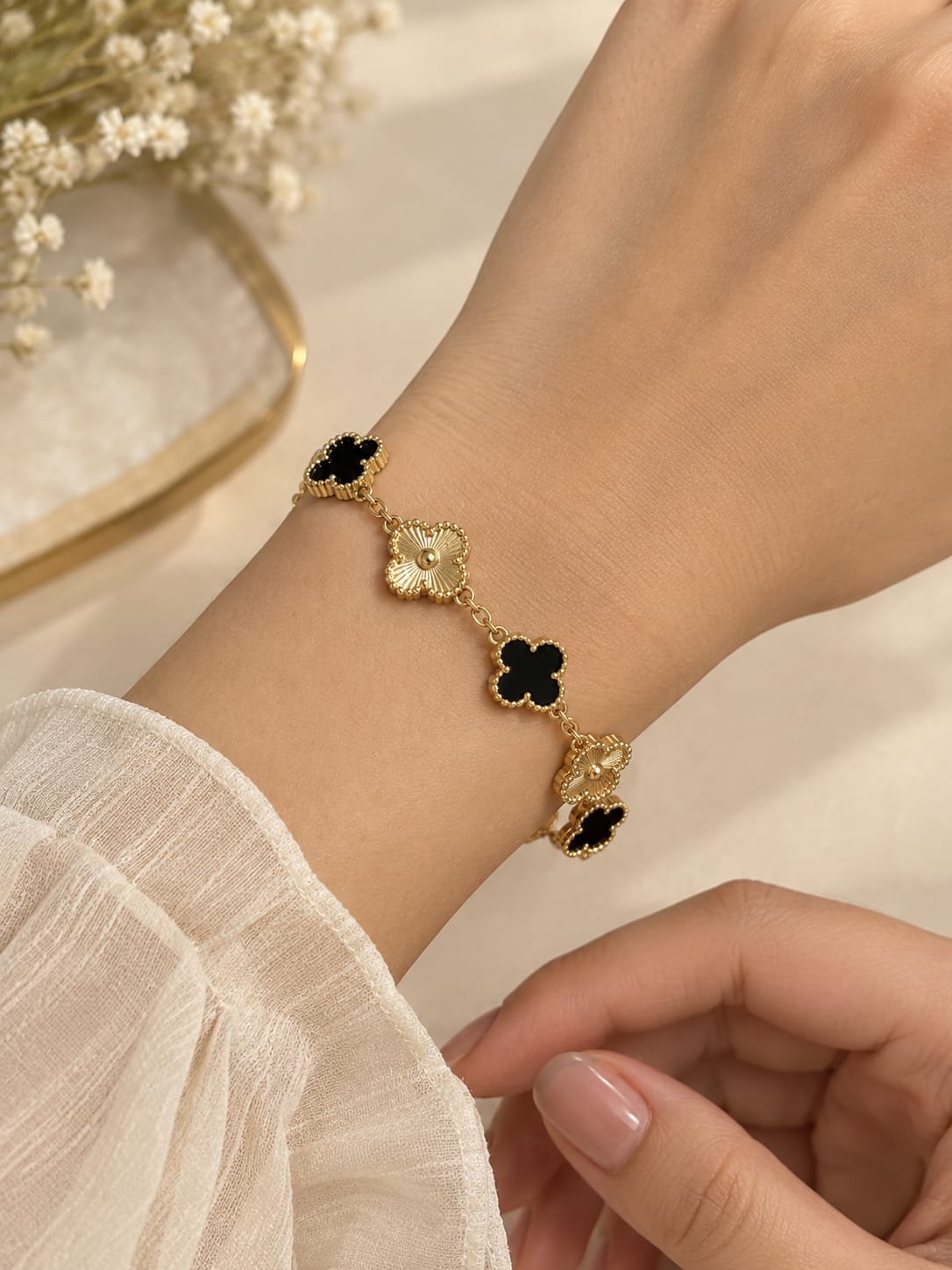 Clover bracelet Gold & black