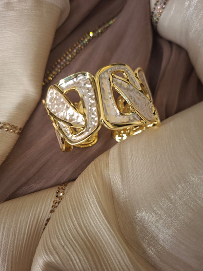Turkish broad white and gold tone kada TK2