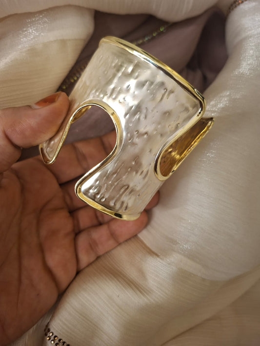 Turkish broad white and gold tone kada TK5