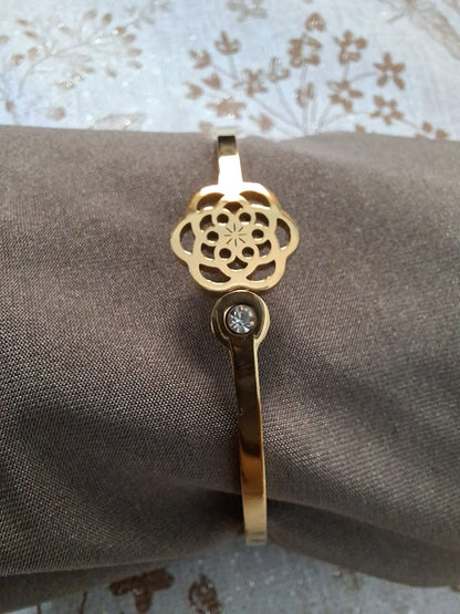 Flower Bracelet